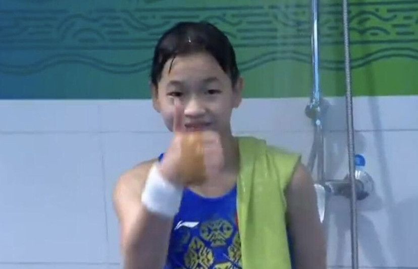 妈妈朋友学女孩